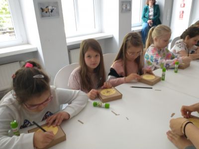 IMG 20250507 093810758 BURST000 COVER TOP