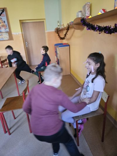 8543cb61-3f7a-446c-a107-8d42a3235d32