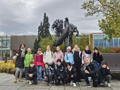 524b3706-886d-43fa-9588-11a02555599a